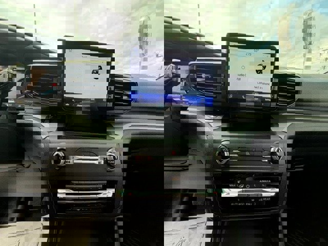 Certified 2020 Ford Explorer XLT image 18