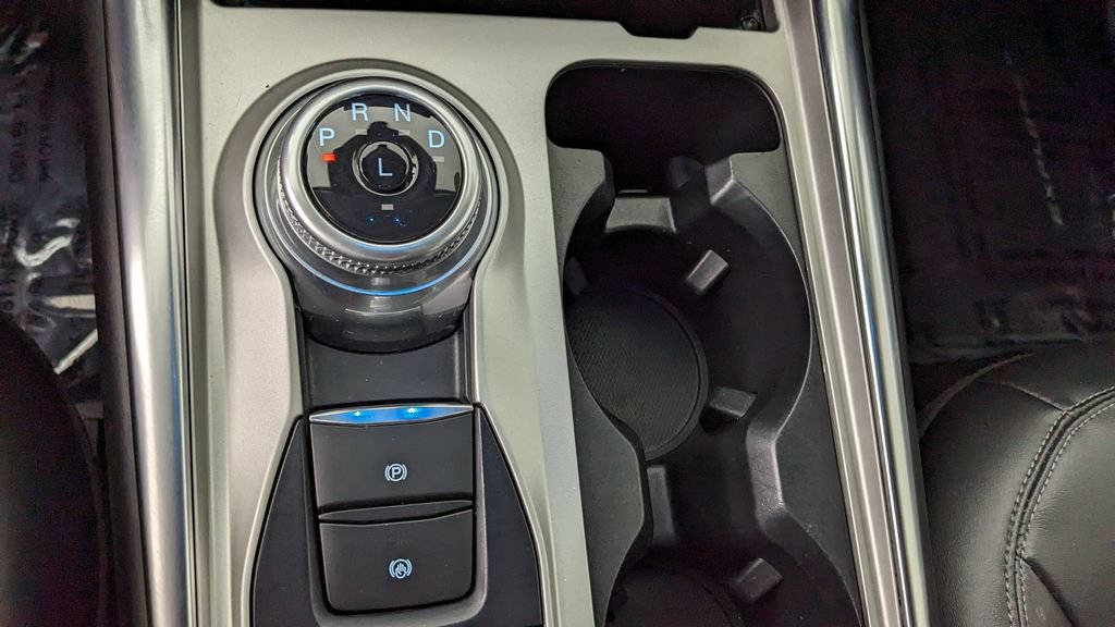 Certified 2024 Ford Explorer XLT w/ Equipment Group 202A AWD/4WD image 30