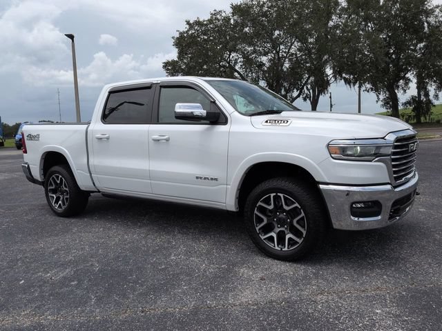 Used 2025 RAM 1500 Laramie AWD/4WD image 2