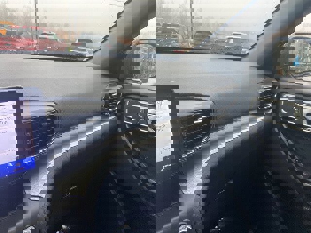 Certified 2020 Ford Explorer XLT w/ Equipment Group 202A image 20