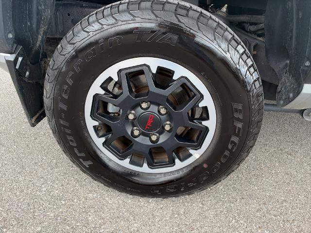 Used 2024 Toyota Tacoma TRD Off-Road AWD/4WD image 29