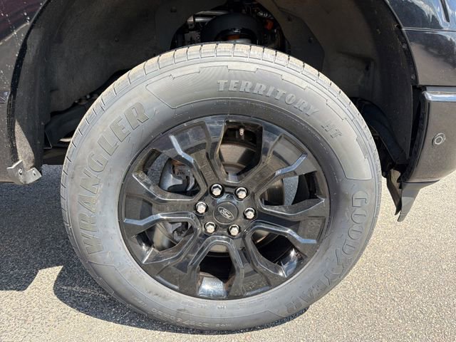 Certified 2022 Ford F150 Platinum w/ Equipment Group 701A High AWD/4WD image 13