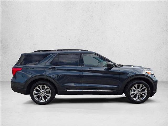Certified 2023 Ford Explorer XLT w/ Equipment Group 202A RWD image 4
