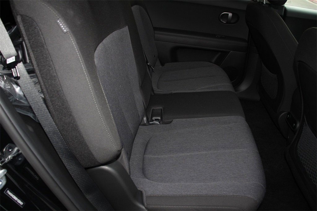 Used 2025 Hyundai Ioniq 5 SE image 26