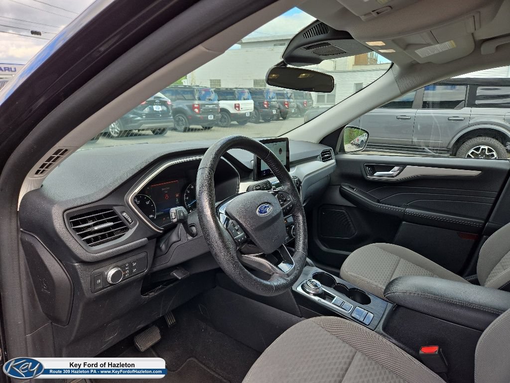 Certified 2021 Ford Escape SE w/ Cold Weather Package AWD/4WD image 36