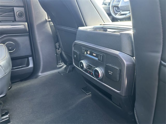 Certified 2024 Ford Expedition Max Platinum image 40