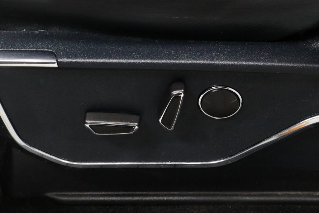 Certified 2021 Ford F150 Lariat w/ Equipment Group 502A High image 27