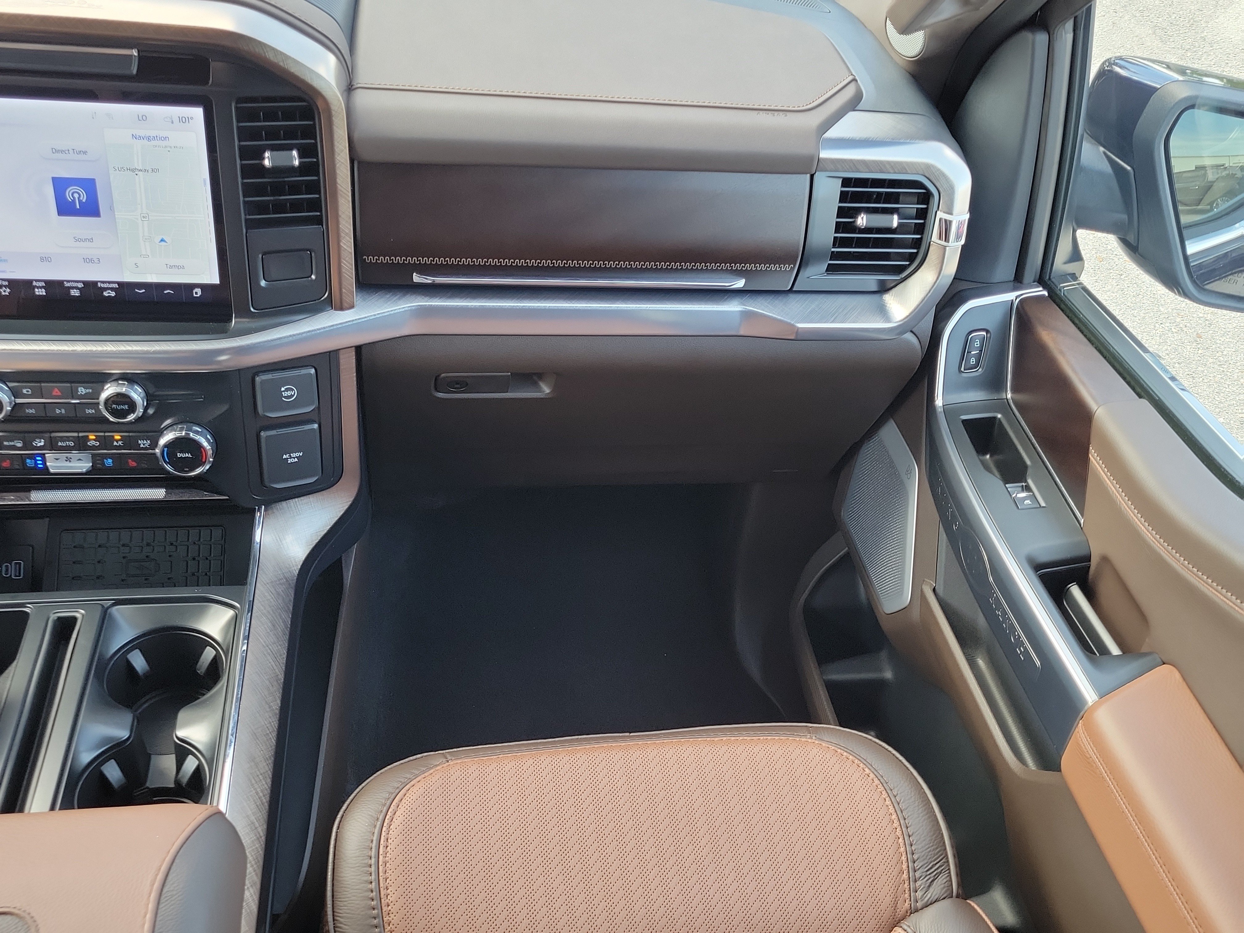 Certified 2025 Ford F150 King Ranch w/ FX4 Off-Road Package AWD/4WD image 16