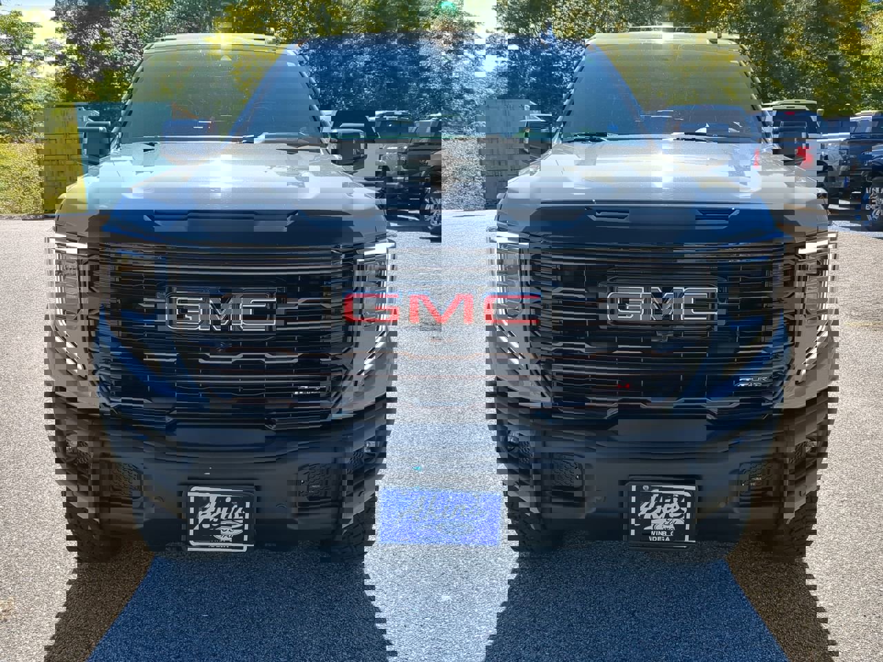 Used 2024 GMC Sierra 1500 AT4X image 7