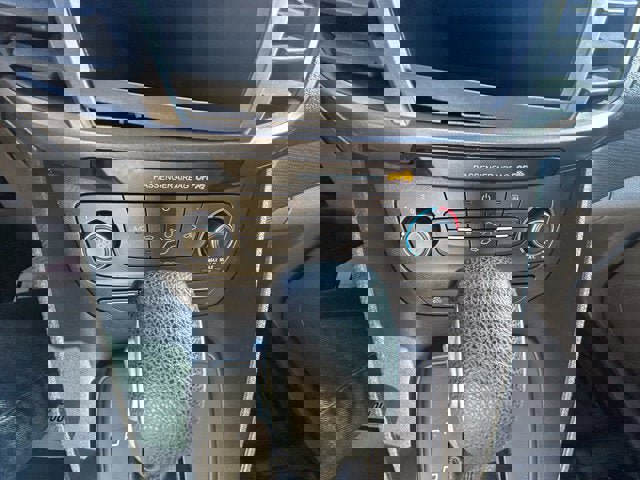 Certified 2022 Ford Transit Connect XL image 22