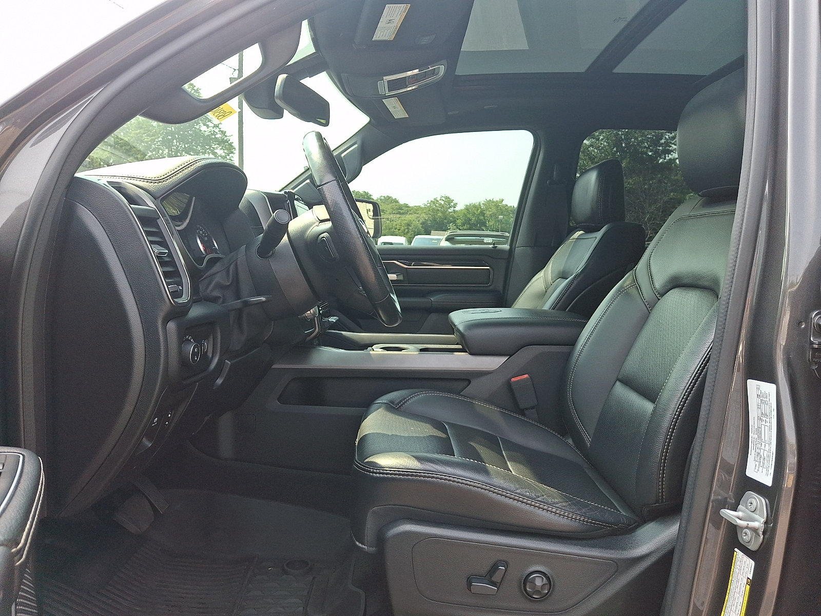 Used 2020 RAM 1500 Sport w/ Alpine Leather & Sound Group AWD/4WD image 14
