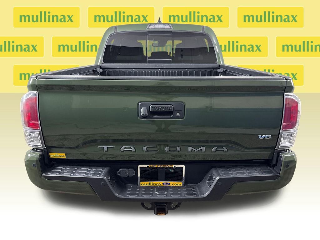 Used 2021 Toyota Tacoma TRD Sport w/ Technology Package AWD/4WD image 8
