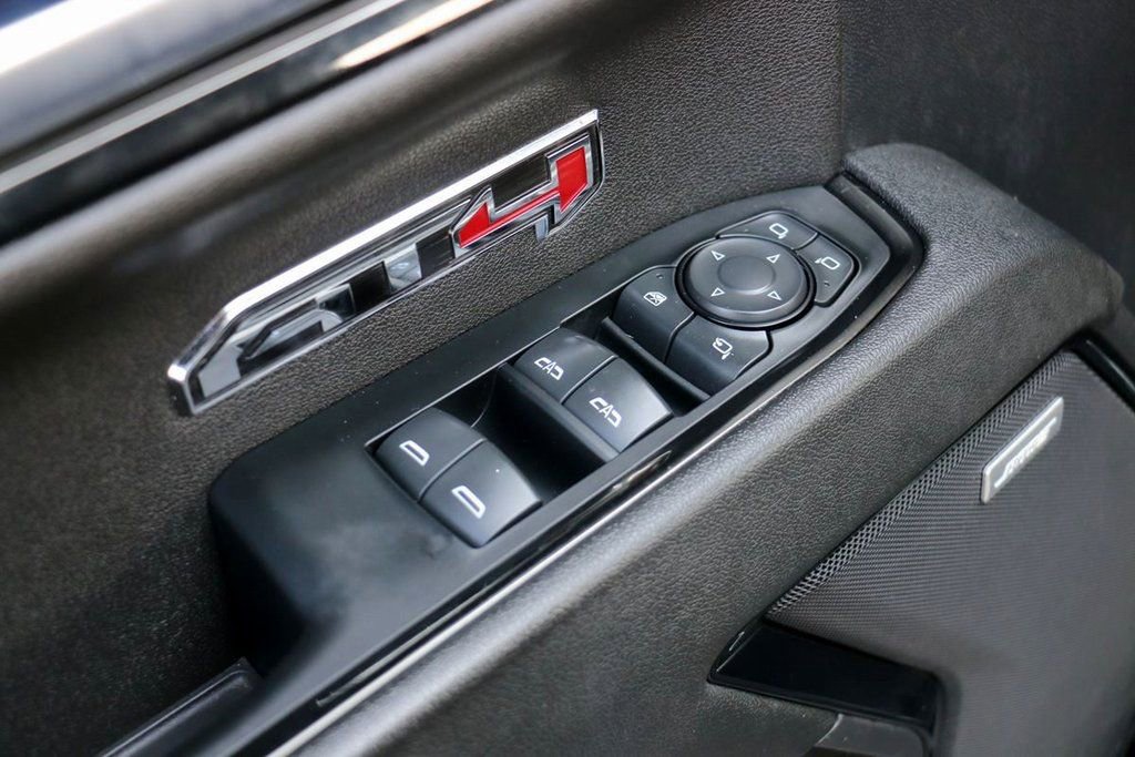 Used 2023 GMC Sierra 1500 AT4 w/ Technology Package image 19
