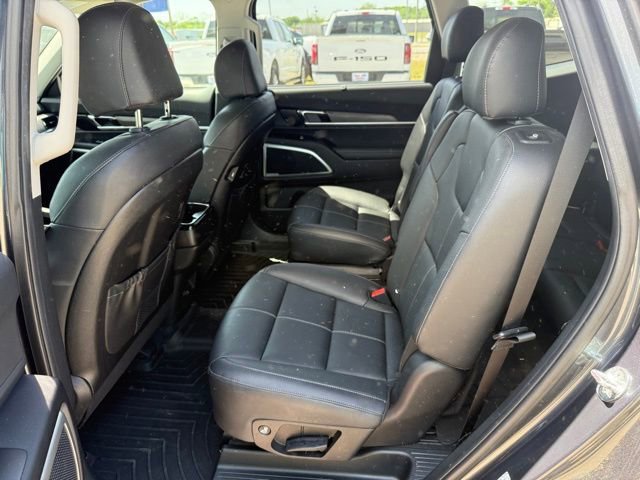 Used 2022 Kia Telluride EX w/ EX Premium Package AWD/4WD image 17