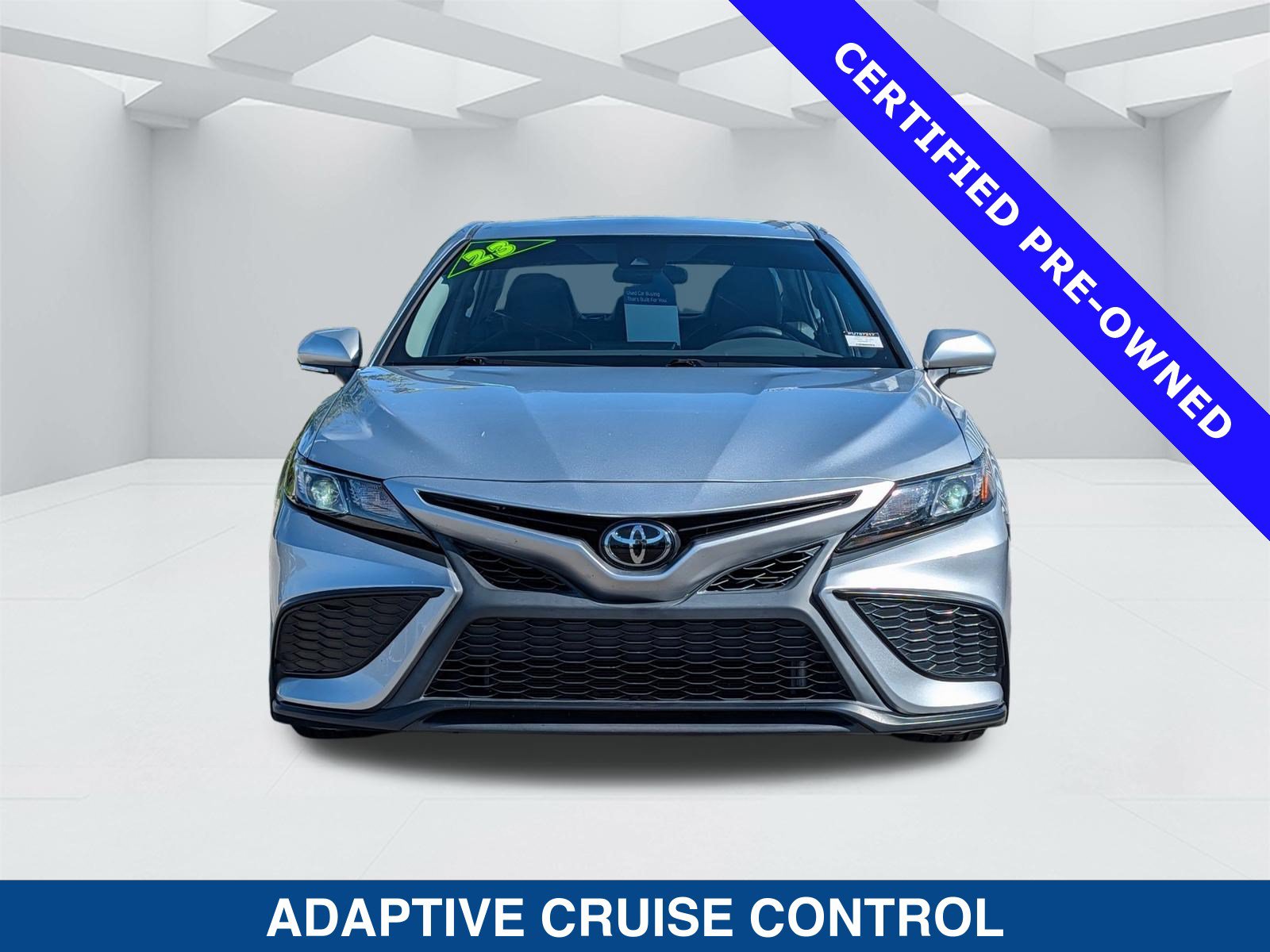 Used 2023 Toyota Camry SE FWD image 9