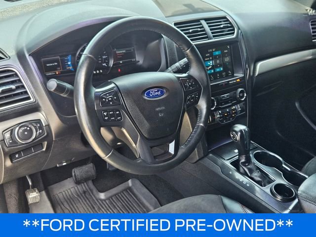 Certified 2019 Ford Explorer XLT w/ Equipment Group 202A FWD image 32