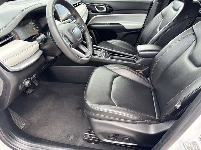 Used 2024 Jeep Compass Limited AWD/4WD image 14