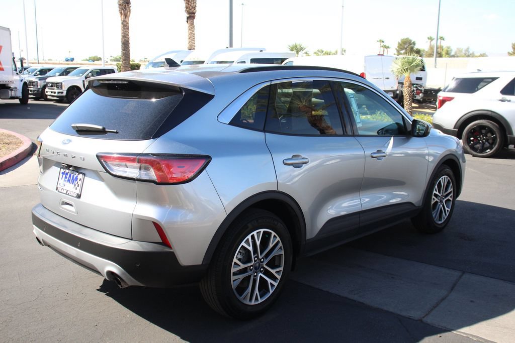 Certified 2022 Ford Escape SEL FWD image 8