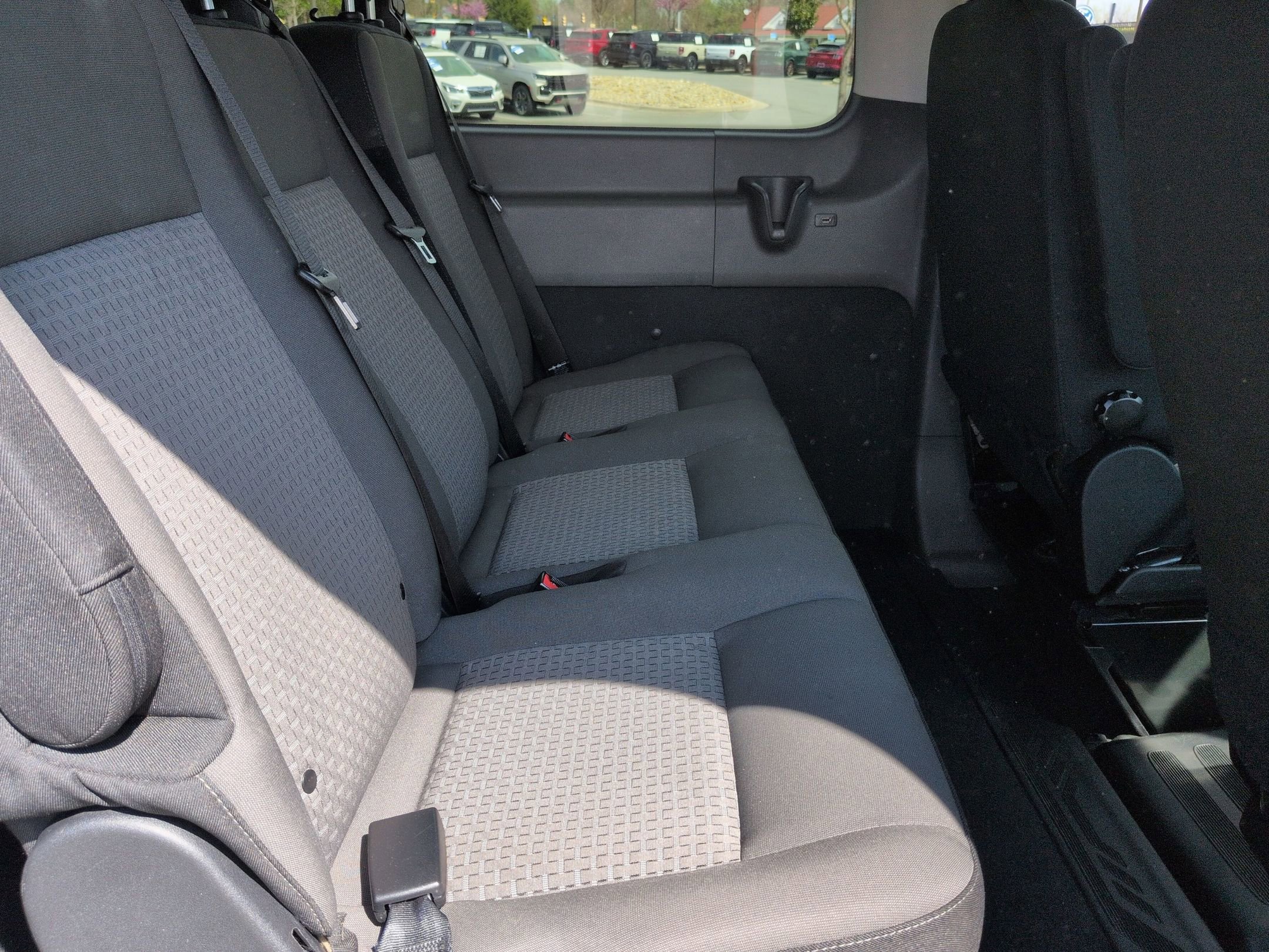 Certified 2024 Ford Transit 350 XLT image 31