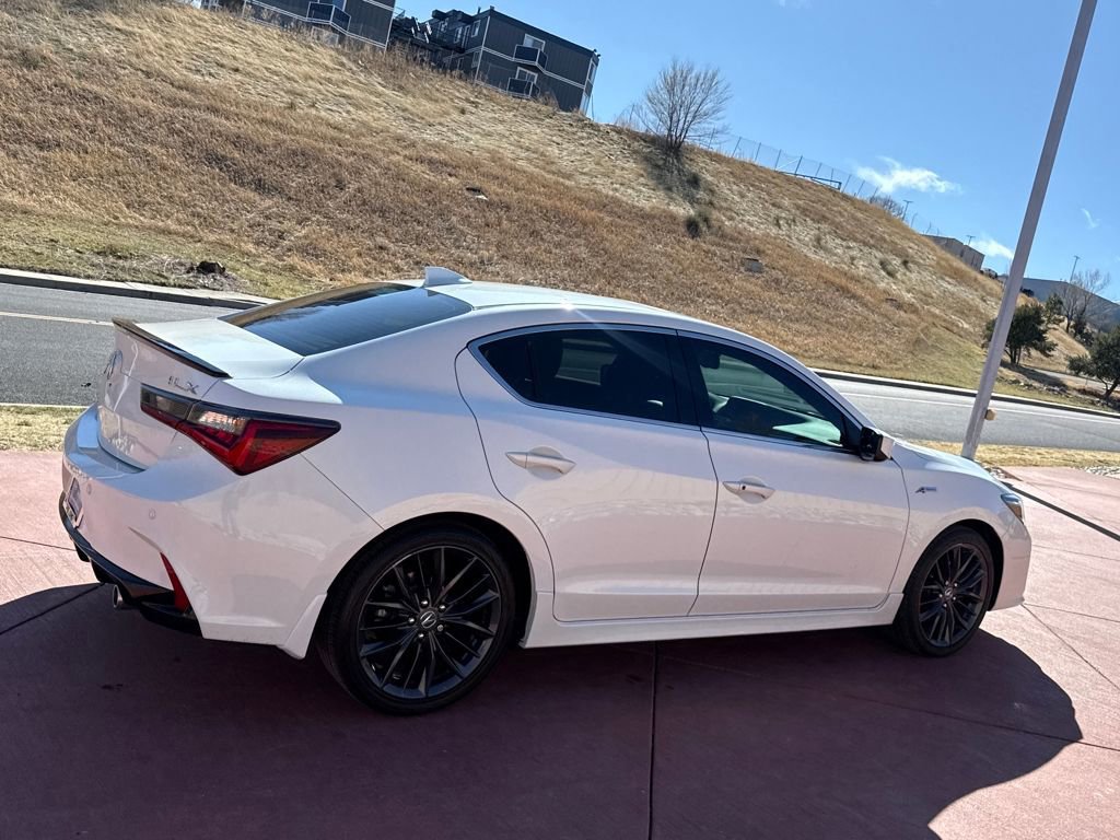 Used 2021 Acura ILX Technology & A-Spec Packages image 5