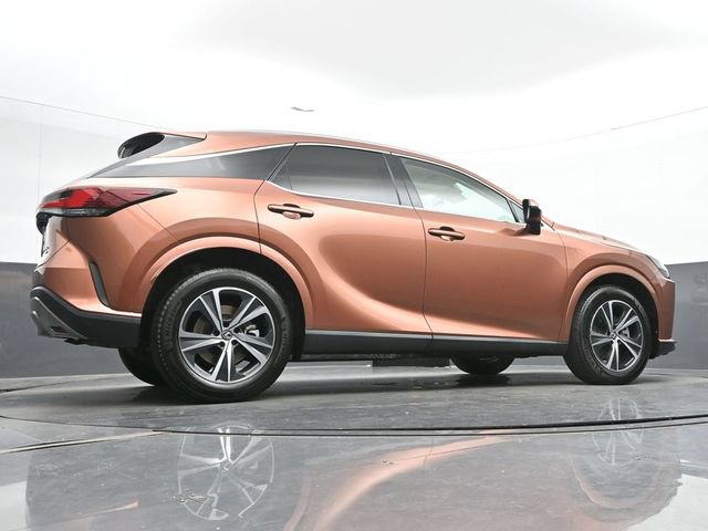 Used 2023 Lexus RX 350 Premium Plus w/ Accessory Package AWD/4WD image 38