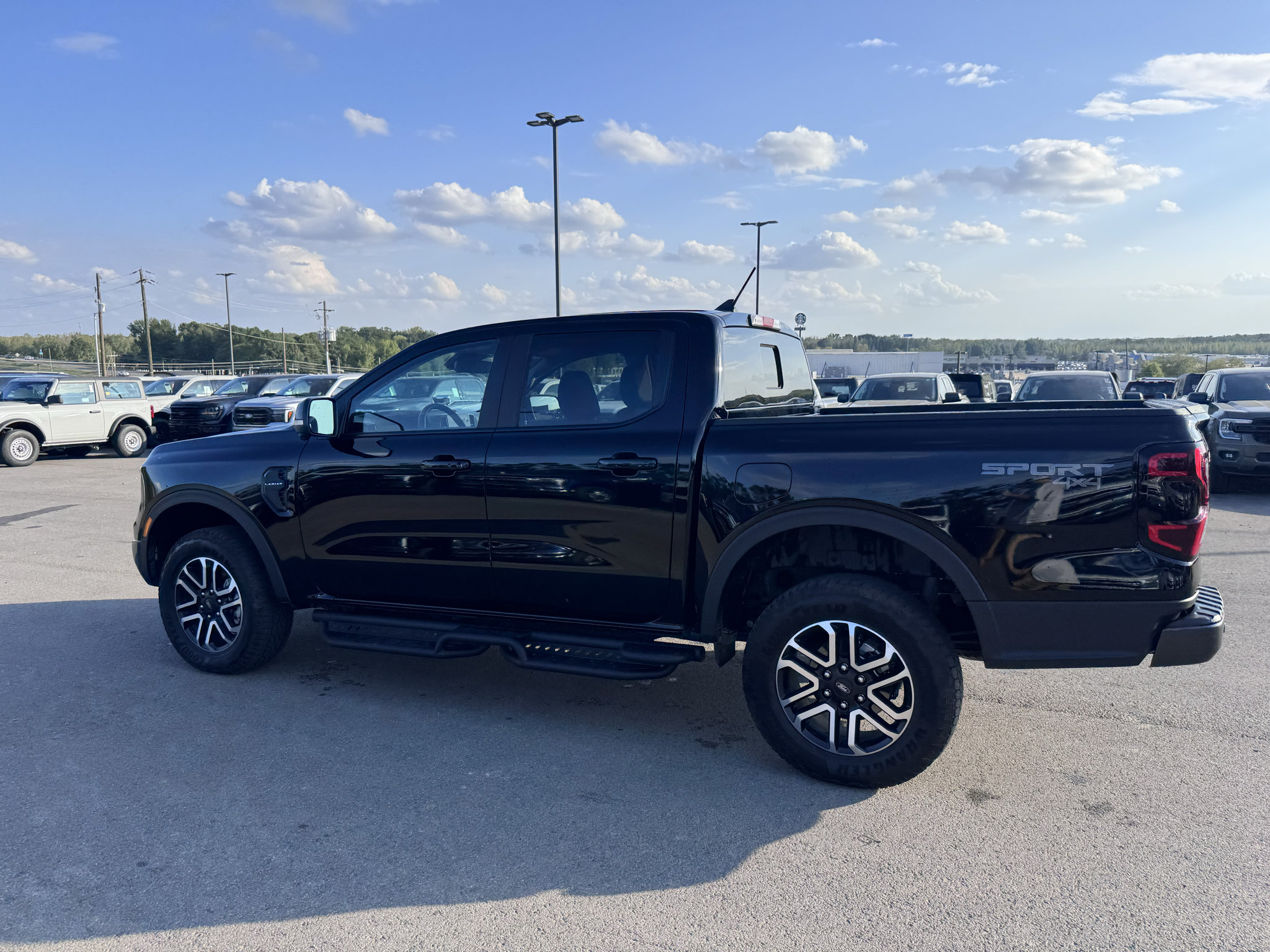 Certified 2025 Ford Ranger Lariat AWD/4WD image 10