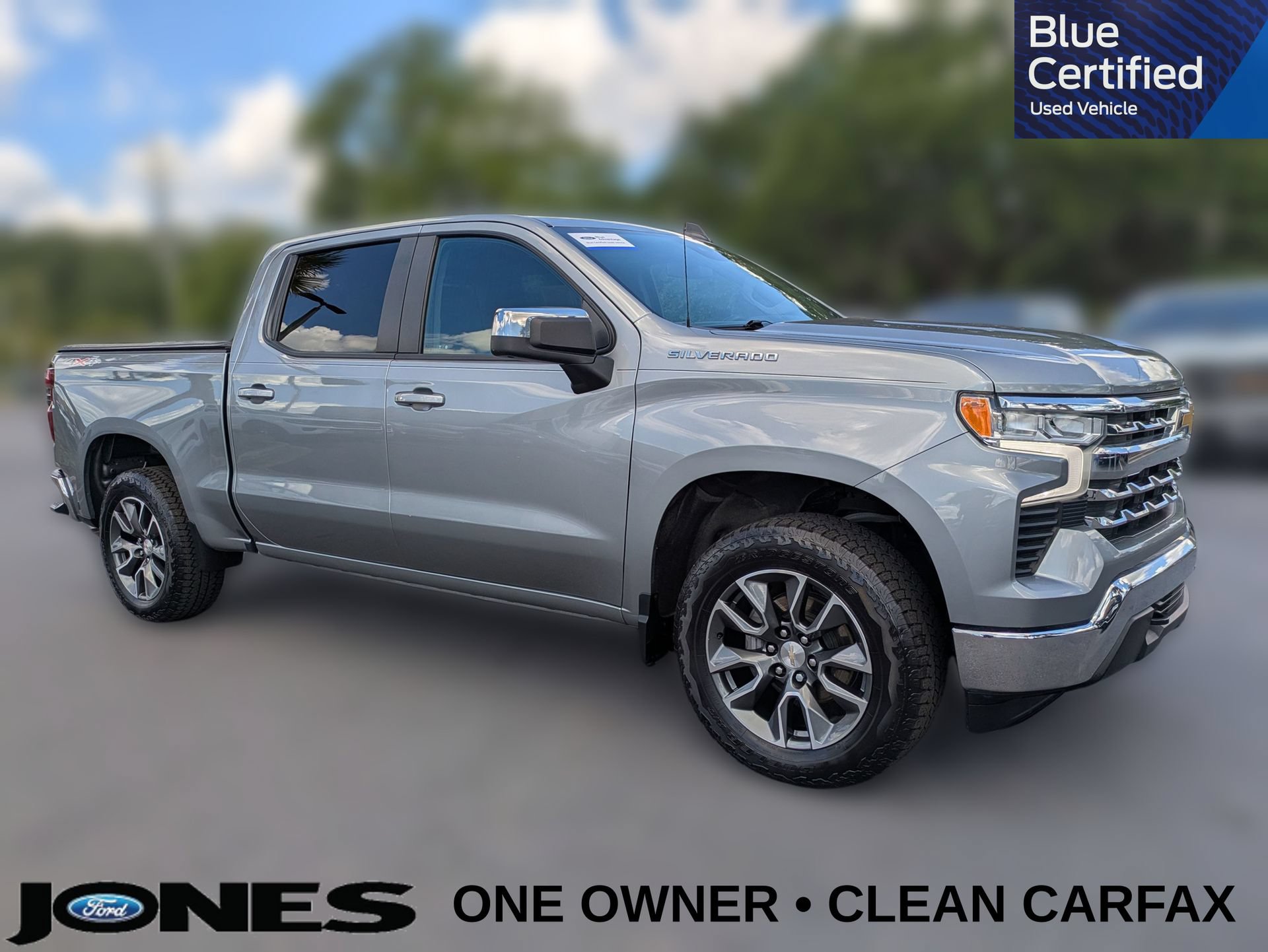 Used 2023 Chevrolet Silverado 1500 LT AWD/4WD image 1
