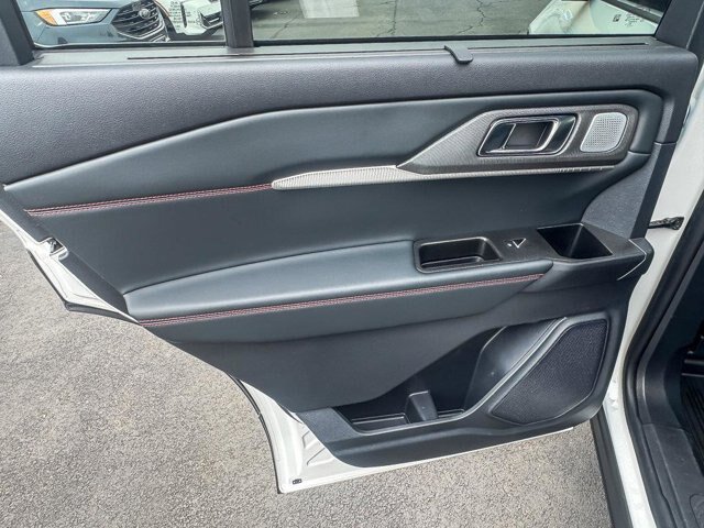 Certified 2025 Ford Explorer ST AWD/4WD image 29
