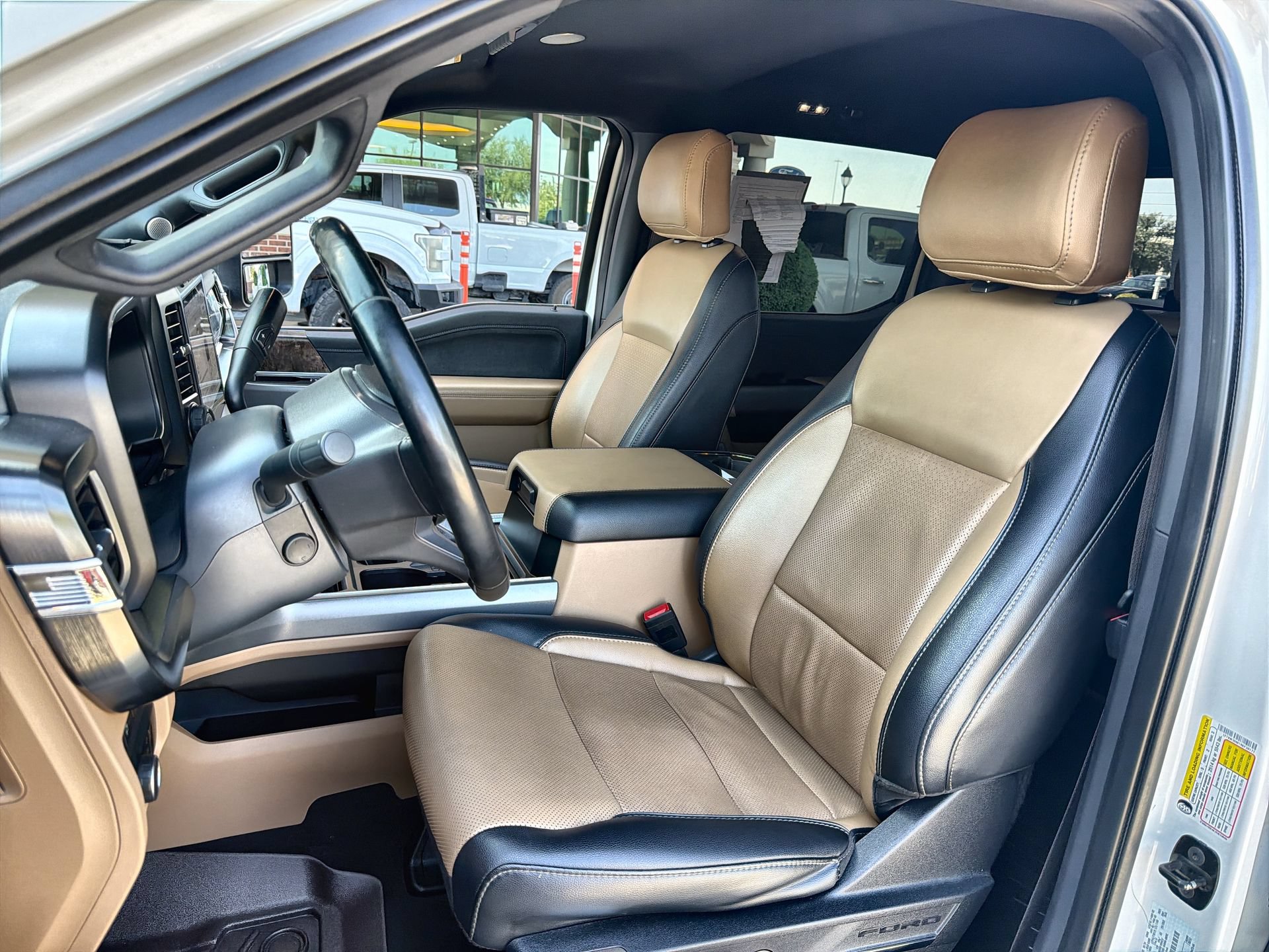 Certified 2024 Ford F350 Lariat w/ Lariat Ultimate Package AWD/4WD image 11