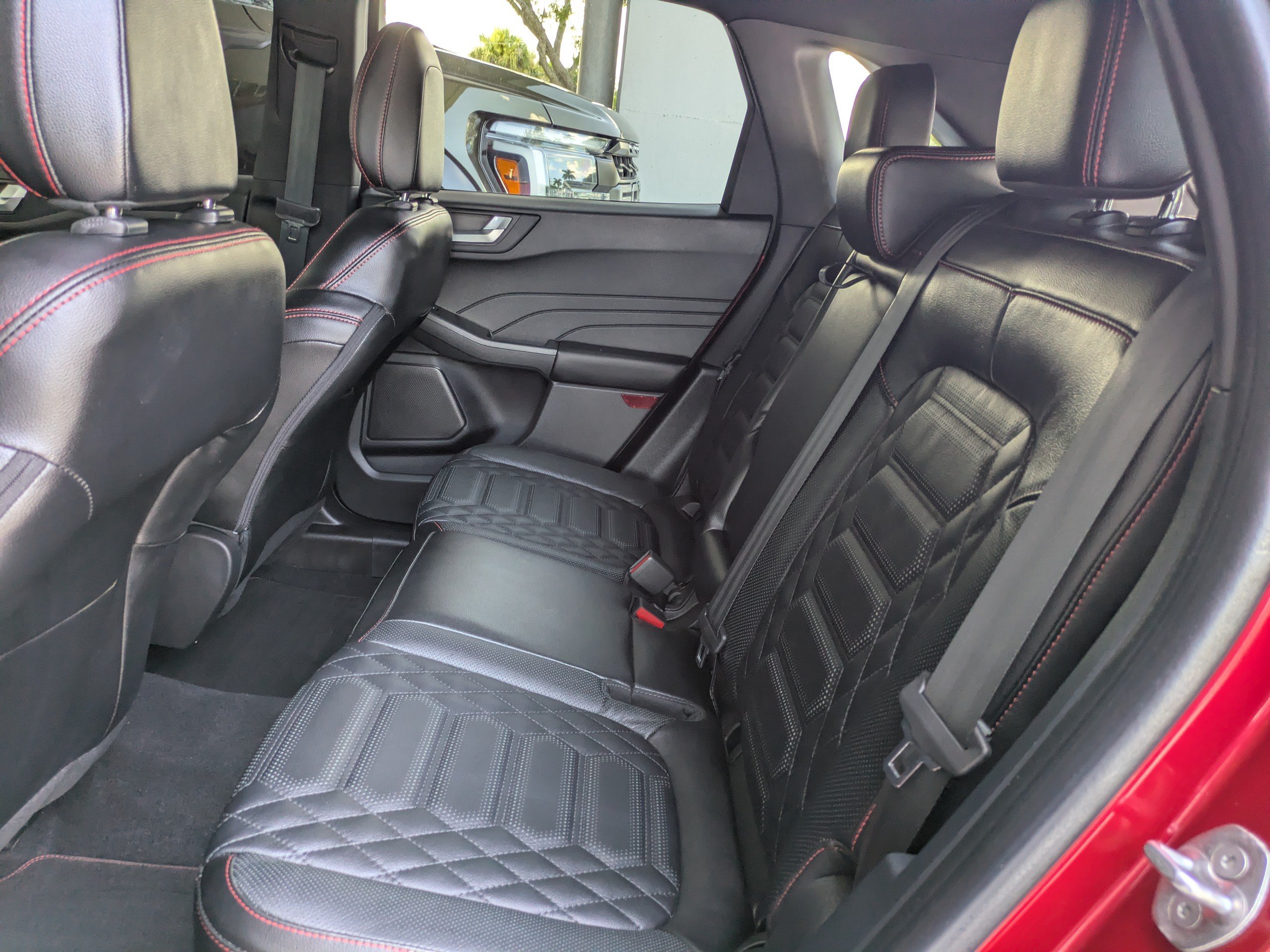 Certified 2023 Ford Escape ST-Line Elite w/ Premium Technology Package AWD/4WD image 15