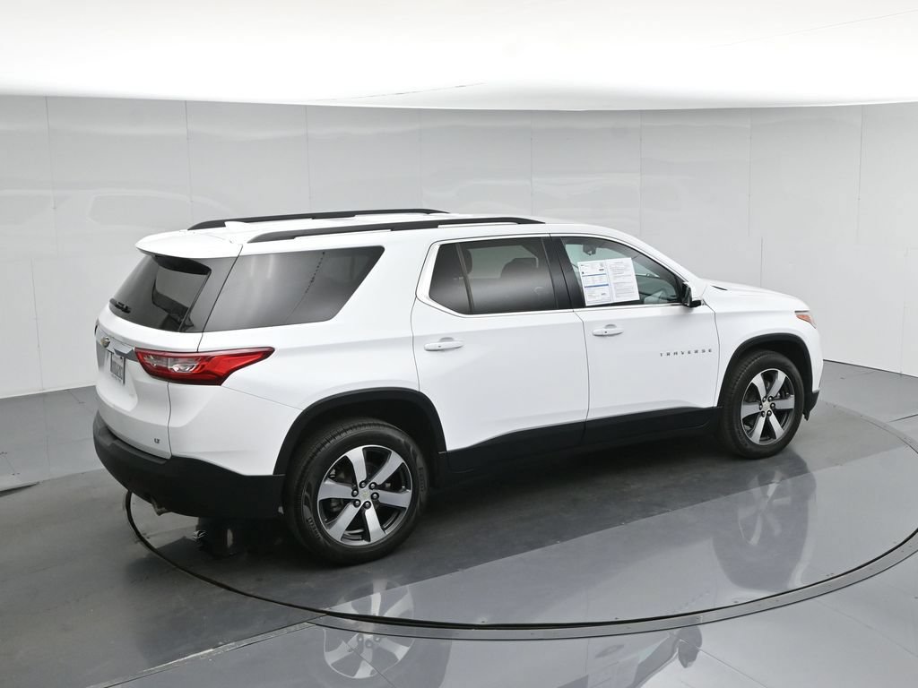 Used 2020 Chevrolet Traverse LT w/ LT Premium Package FWD image 44