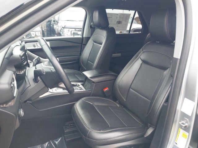 Certified 2023 Ford Explorer Limited image 24