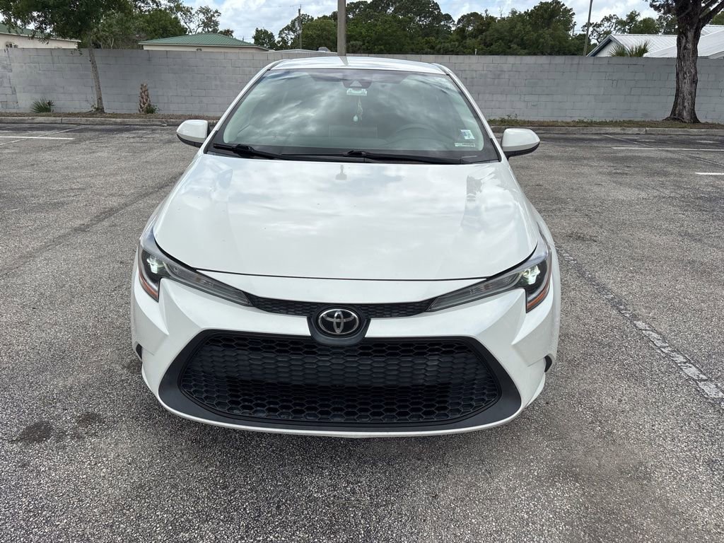 Used 2020 Toyota Corolla LE image 1