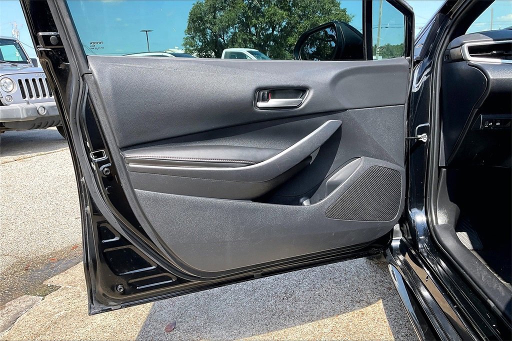 Used 2024 Toyota Corolla SE image 17