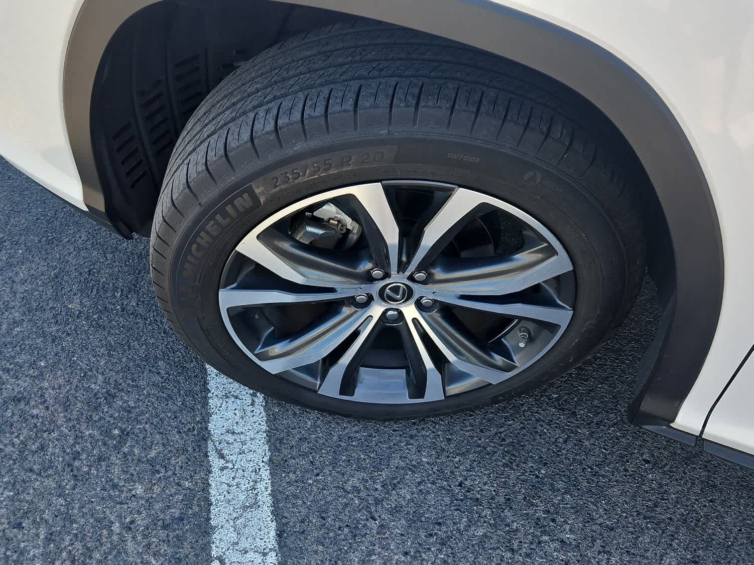 Used 2019 Lexus RX 450h AWD w/ Navigation Package image 3