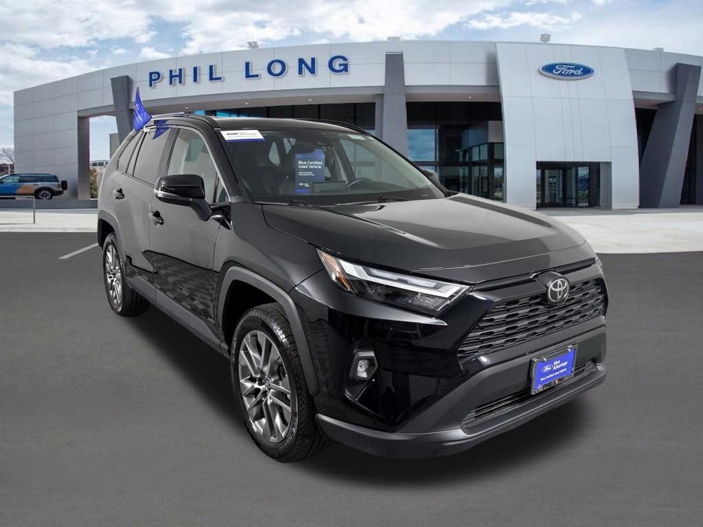 Used 2025 Toyota RAV4 XLE Premium w/ Weather Package image 7