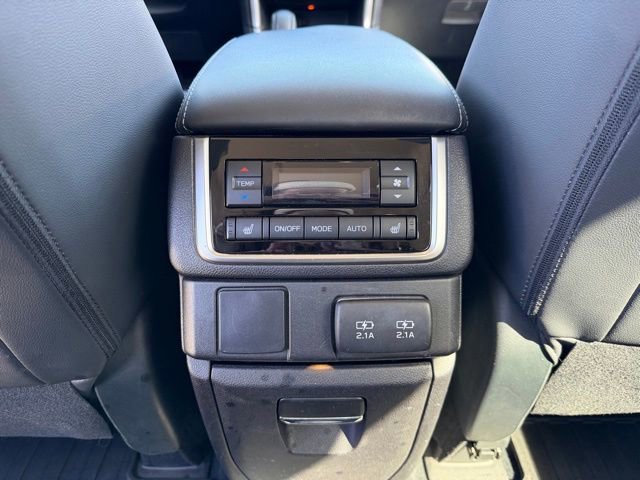 Used 2021 Subaru Ascent Limited w/ Popular Package #2A image 24