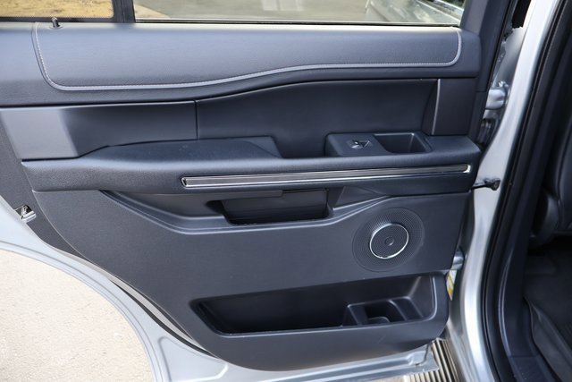 Certified 2023 Ford Expedition XLT image 27