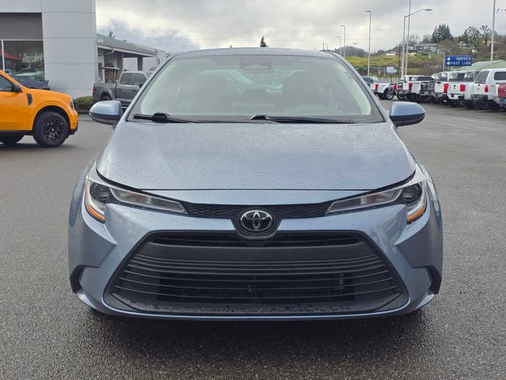 Used 2023 Toyota Corolla LE image 8