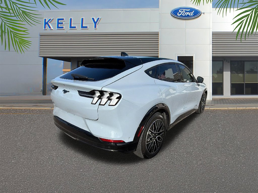 Certified 2024 Ford Mustang Mach-E Premium AWD/4WD image 5