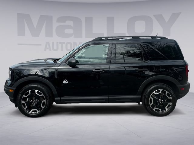 Certified 2023 Ford Bronco Sport Outer Banks w/ Tech Package AWD/4WD image 2