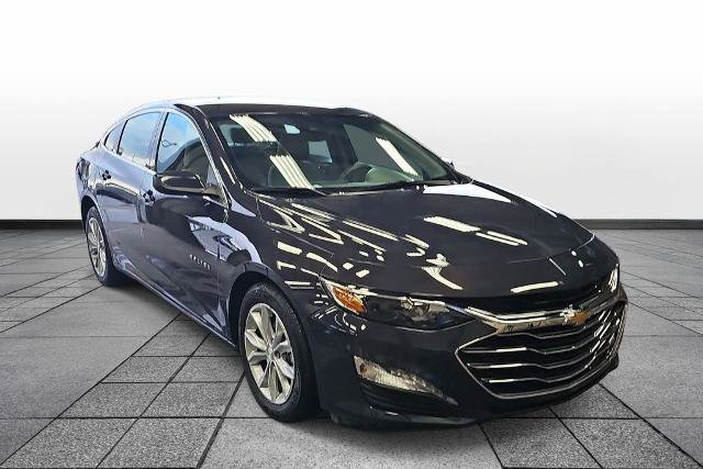 Used 2025 Chevrolet Malibu LT FWD image 3