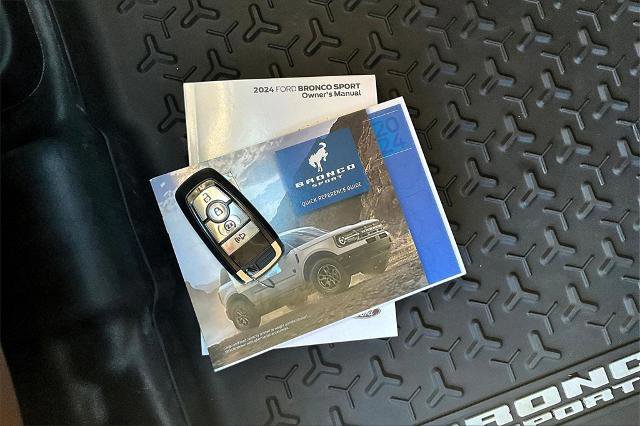 Certified 2024 Ford Bronco Sport Badlands w/ Premium Package image 12