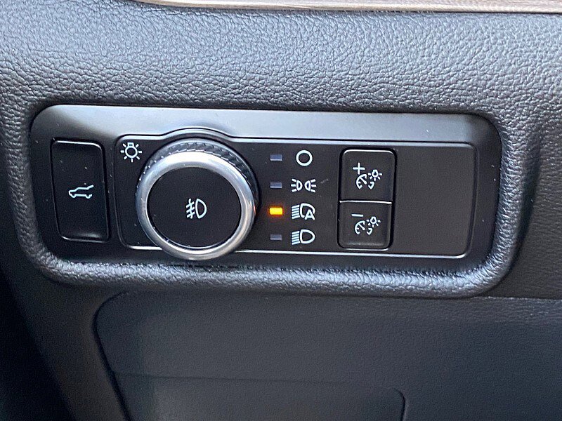 Certified 2023 Ford Explorer Limited w/ Limited Technology Package AWD/4WD image 59