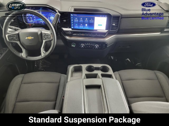 Used 2023 Chevrolet Silverado 1500 LT AWD/4WD image 18