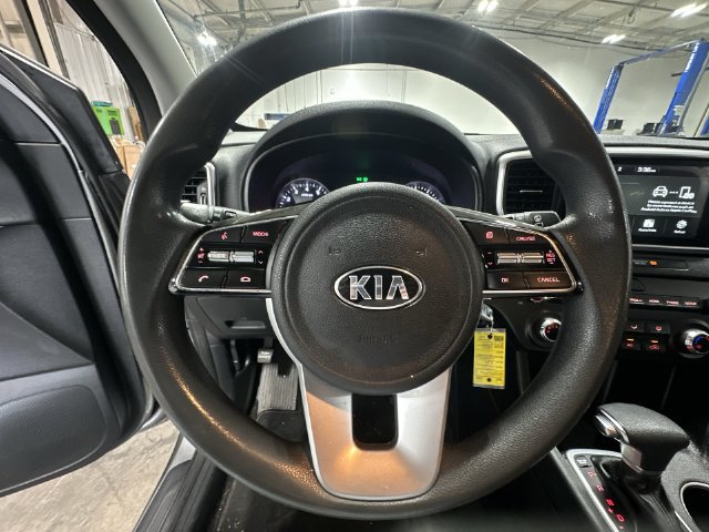 Used 2021 Kia Sportage LX AWD/4WD image 15