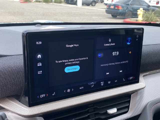 Certified 2025 Ford Explorer Active AWD/4WD image 27
