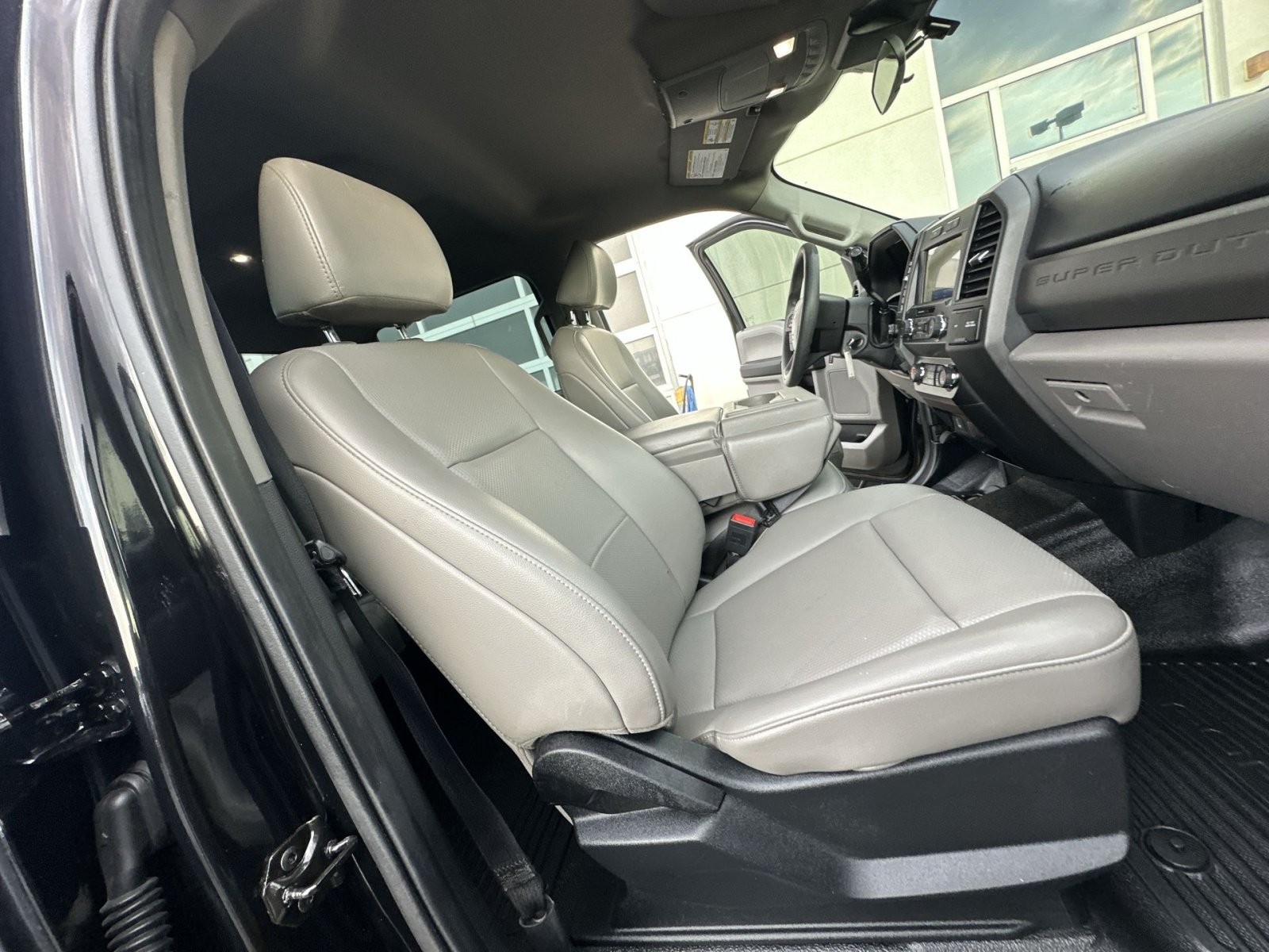 Certified 2021 Ford F250 XL w/ STX Appearance Package AWD/4WD image 33