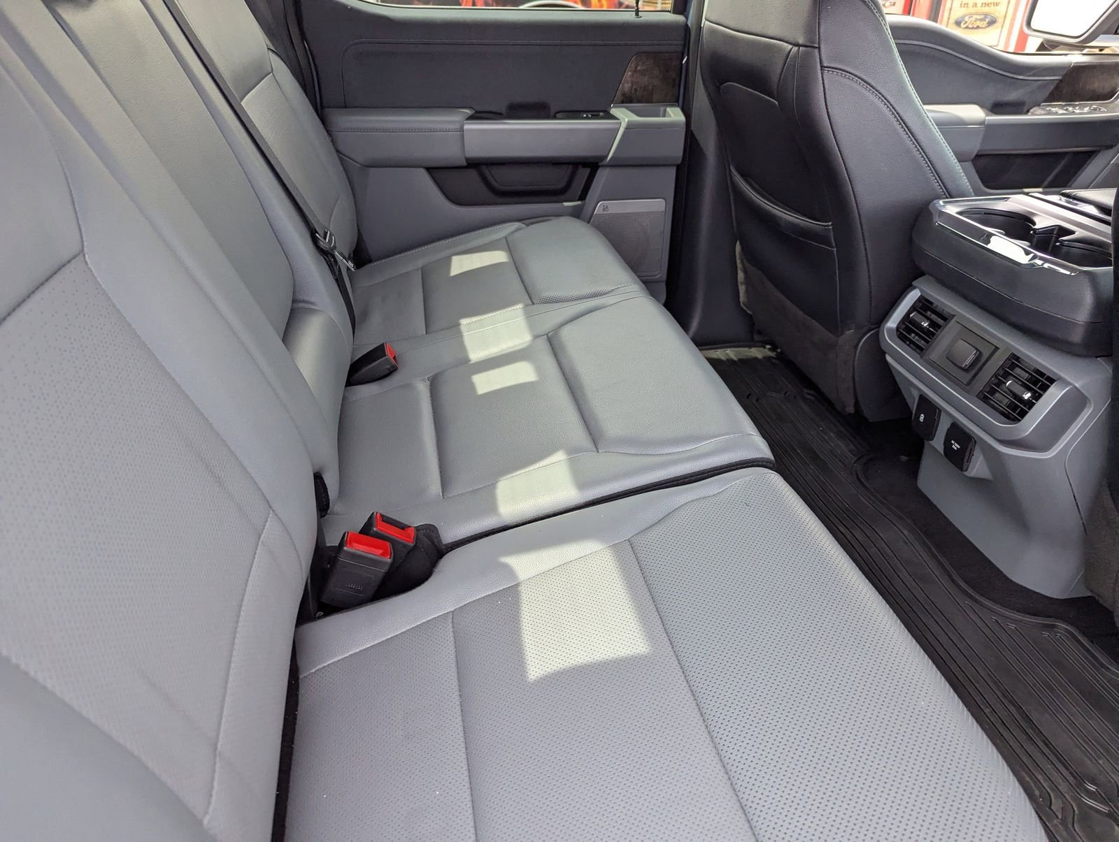 Certified 2023 Ford F150 Lariat w/ Trailer Tow Package image 13