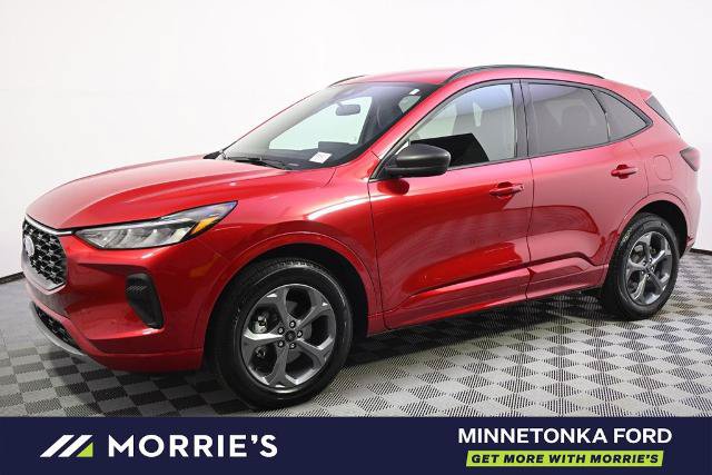 Certified 2024 Ford Escape ST-Line w/ Tech Pack #1 AWD/4WD image 2